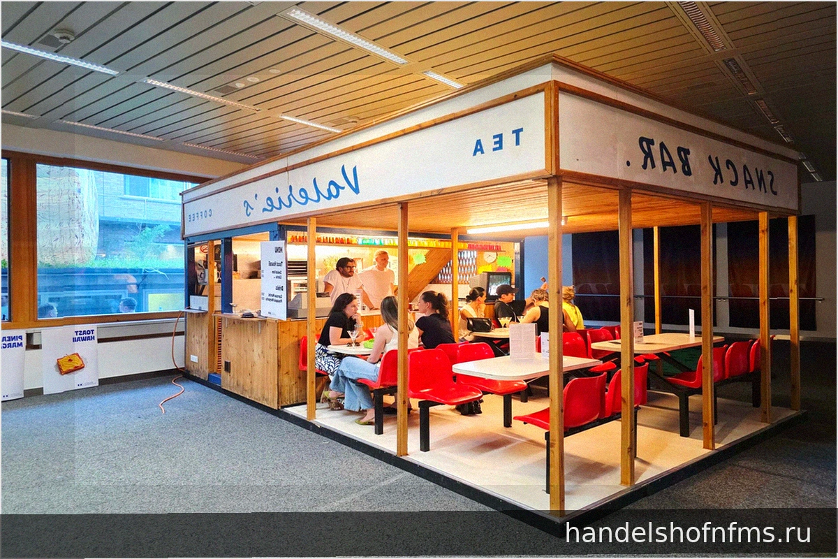 Альтернативная арт-ярмарка Basel Social Club в Базеле работает до 3 утра