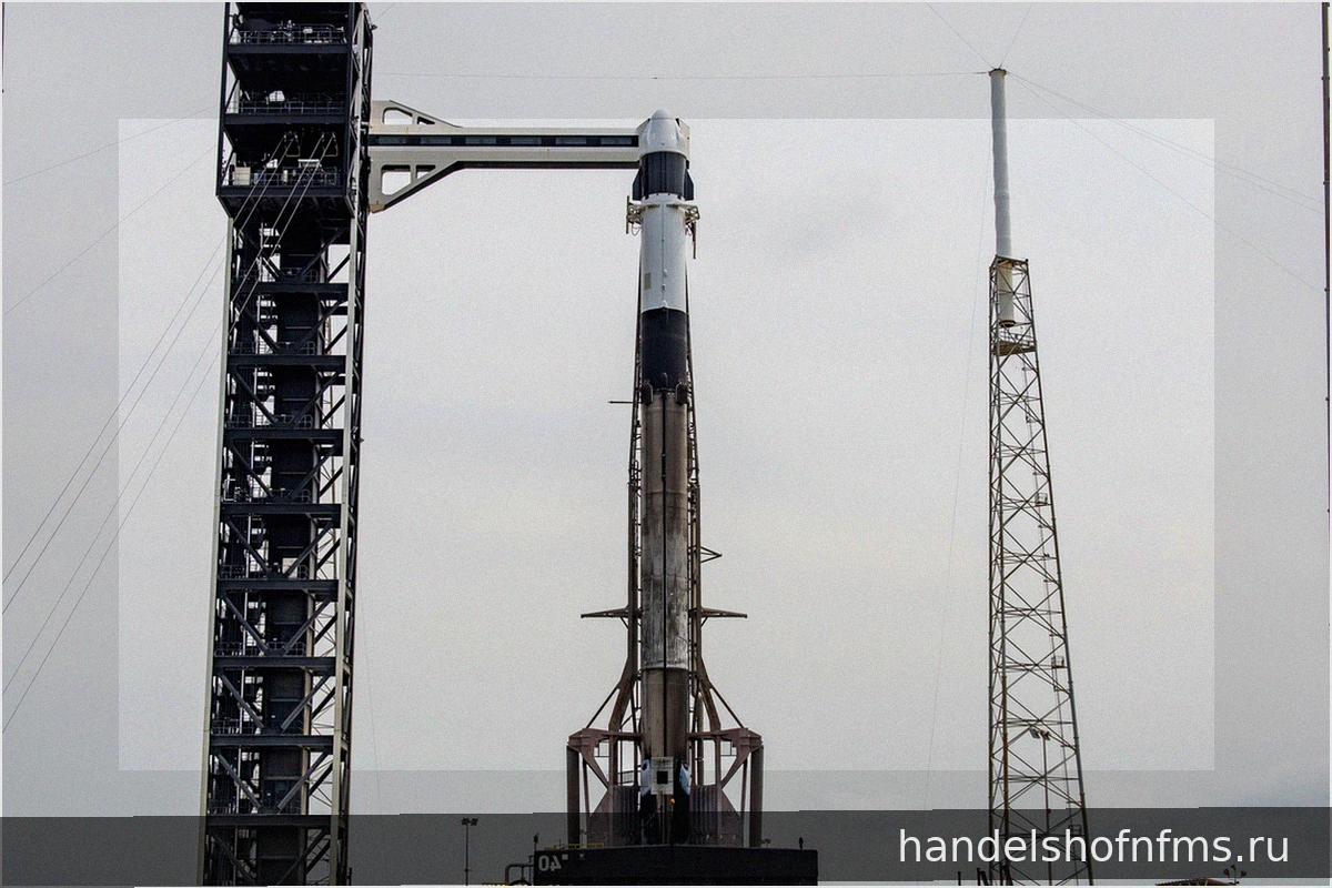 Миссия снабжения SpaceX CRS-34 к МКС отменена из-за погоды