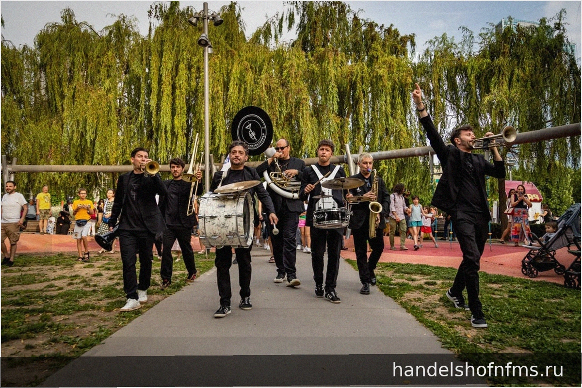 Guida ai festival culturali in Italia di fine giugno 2026: Estate Reale, Emilia Romagna Festival, Taobuk, BAM, Monfortinjazz, Locus