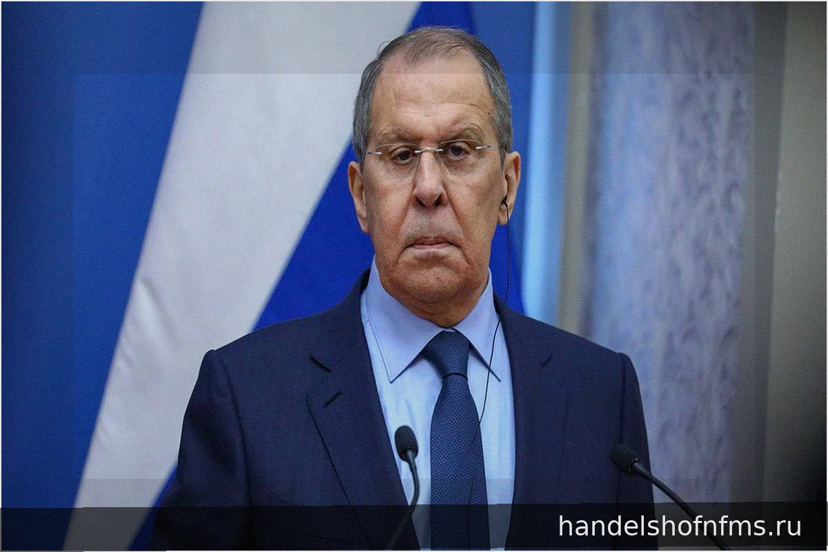Лавров: Россия избегает чрезмерного ущерба территориям с русскоязычным населением в зоне СВО