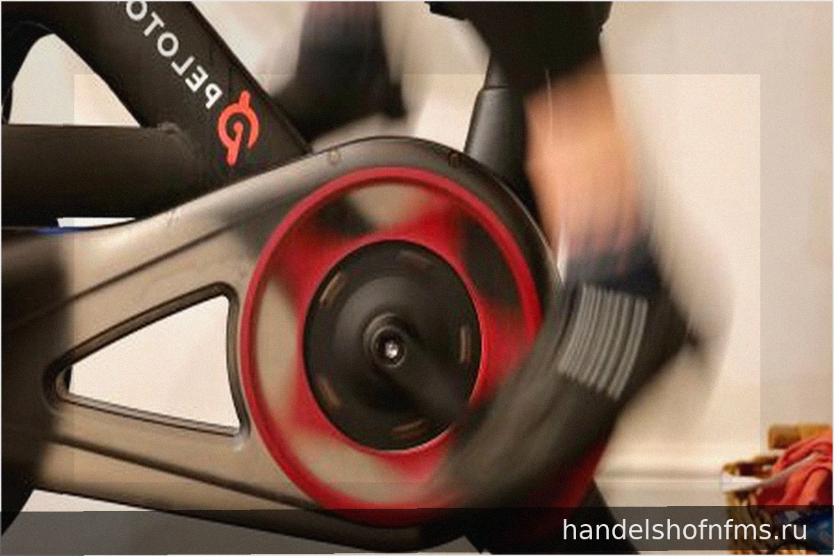 Peloton tauscht Bike+-Sattelstützen auch hierzulande